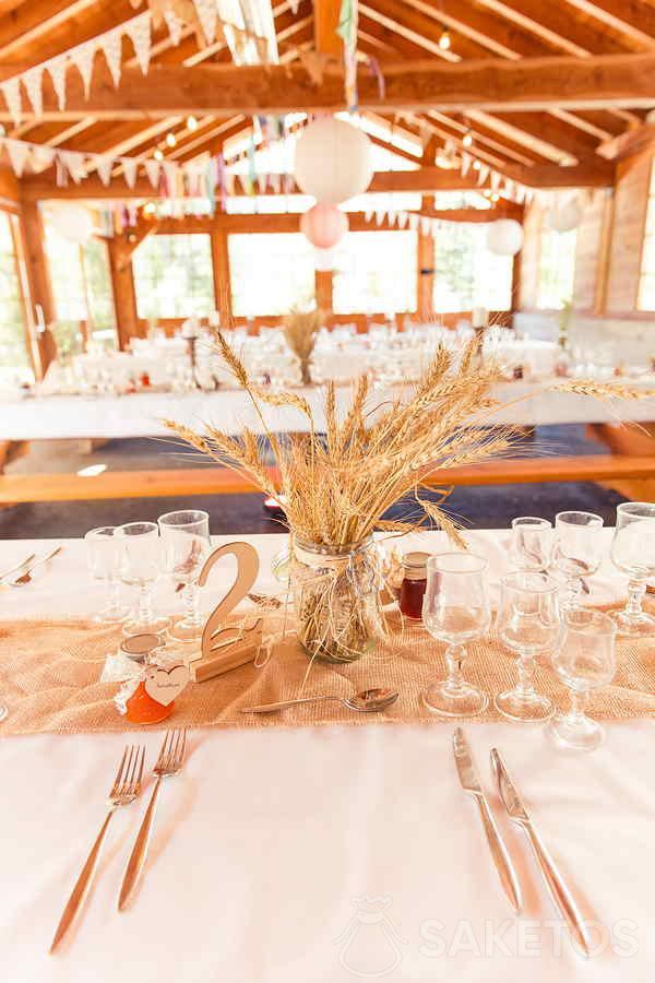 boda rústica - decoración de mesa de boda para una boda rústica