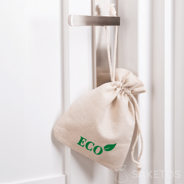 Colgadores ecológicos para picaportes de hotel