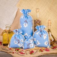 Bolsita estilo lino con la impresión 16 x 37 cm - natural / flores azules Para niños