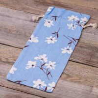 Bolsita estilo lino con la impresión 16 x 37 cm - natural / flores azules Viajes