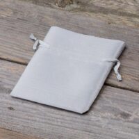 Bolsas de satén 6 x 8 cm - gris plata Bolsas plata / gris