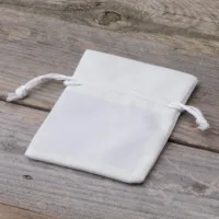 Bolsas de terciopelo 13 x 18 cm - blanco Bautismo