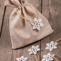 Estrellas de madera 4,5 x 5 cm - color blanco Fiestas y ocasiones especiales