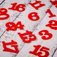Calendario de Adviento bolsas de yute 12 x 15 cm -  natural claro + números rojos Gadgets de marketing