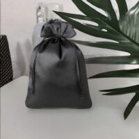 Bolsas de satén 18 x 24 cm - negro Bolsas medianas