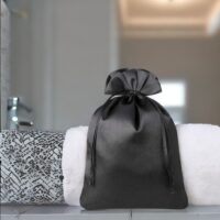 Bolsas de satén 22 x 30 cm - negro Halloween