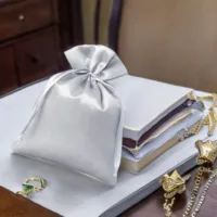 Bolsas de satén 8 x 10 cm - gris plata Bolso de la Navidad