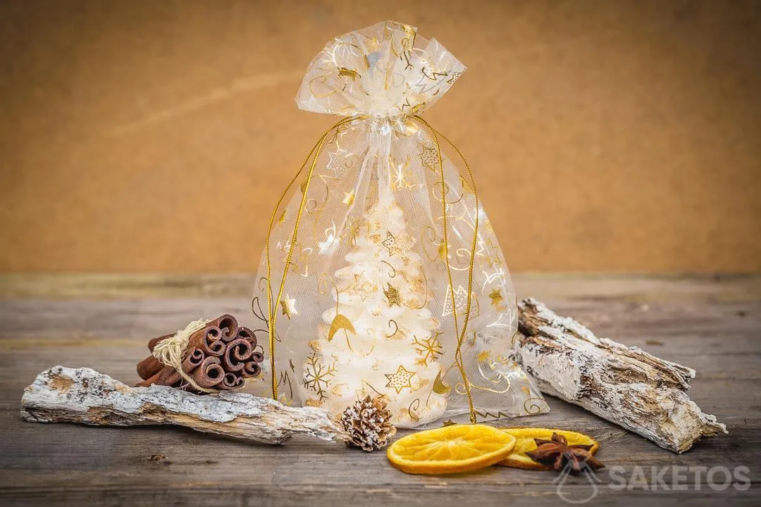 Las bolsas navideñas hacen un ambiente cálido y muy acogedor