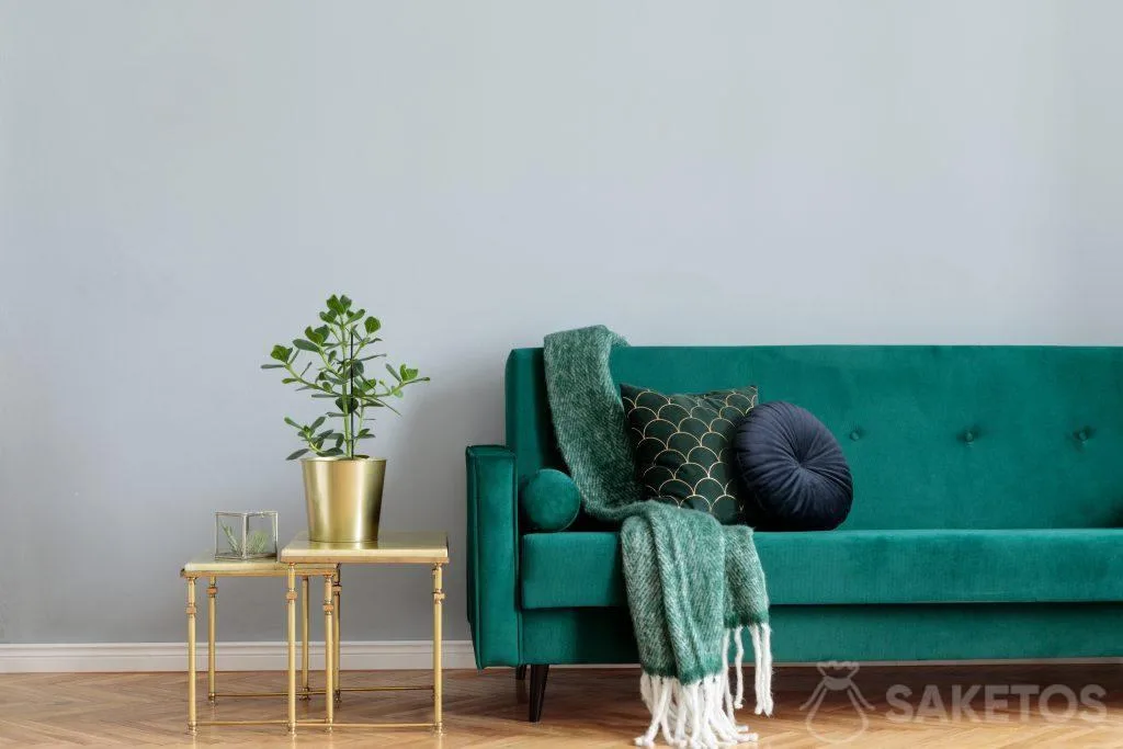 . El material de terciopelo se usa para decoraciones de interiores y la creación de adornos para el hogar