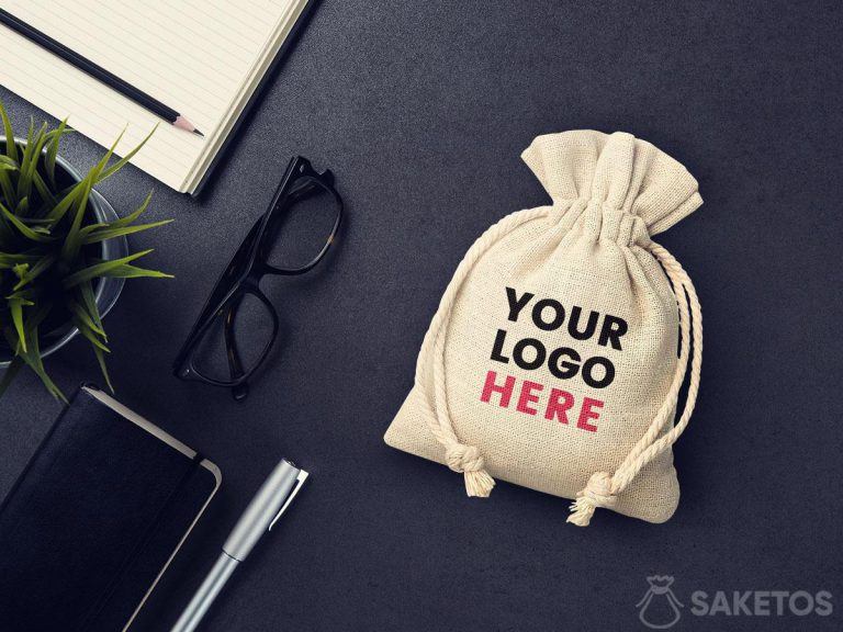 Empaque para gadgets promocionales y obsequios con espacio para logo