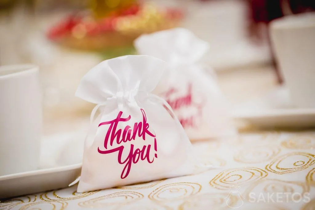 Gracias a los invitados a la boda.