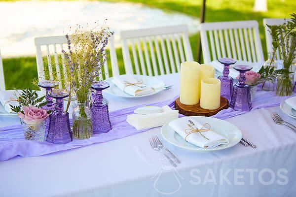El morado como color temático de la boda