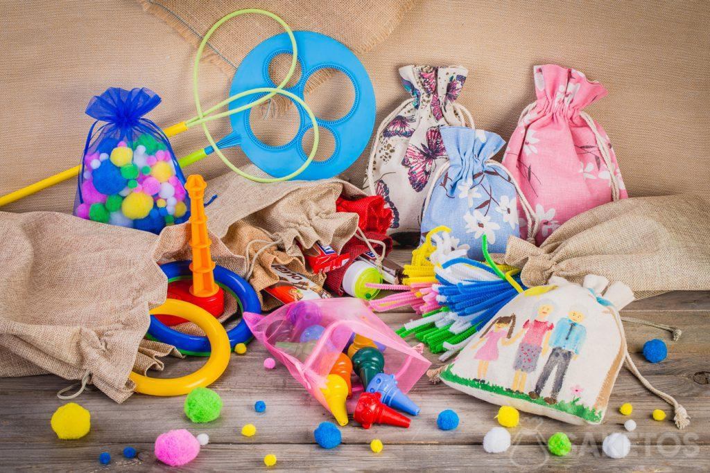 Bolsas navideñas para accesorios de animación - animador como Santa Claus